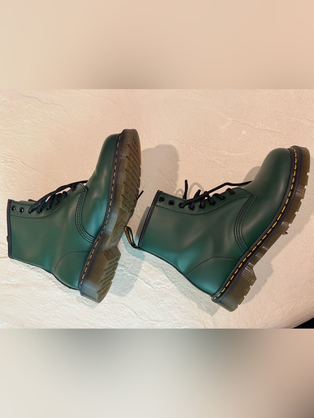 1460 Dr Martens Green Combat Boots Sz. EU 41